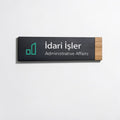 Ahşap Detaylı Kapı İsimliği